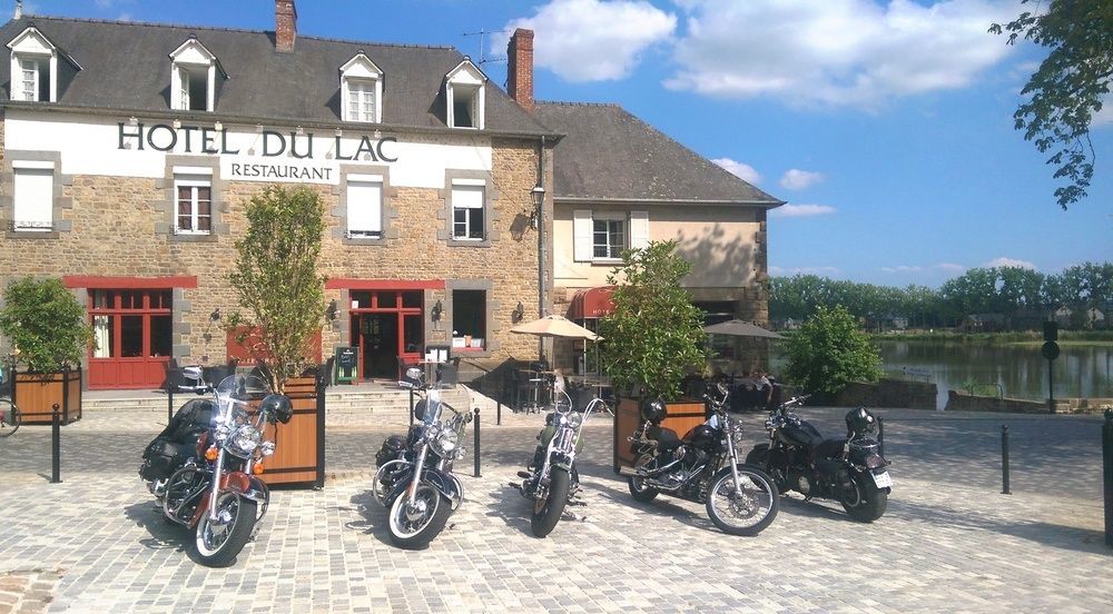 Hotel Restaurant Du Lac Combourg Exteriér fotografie